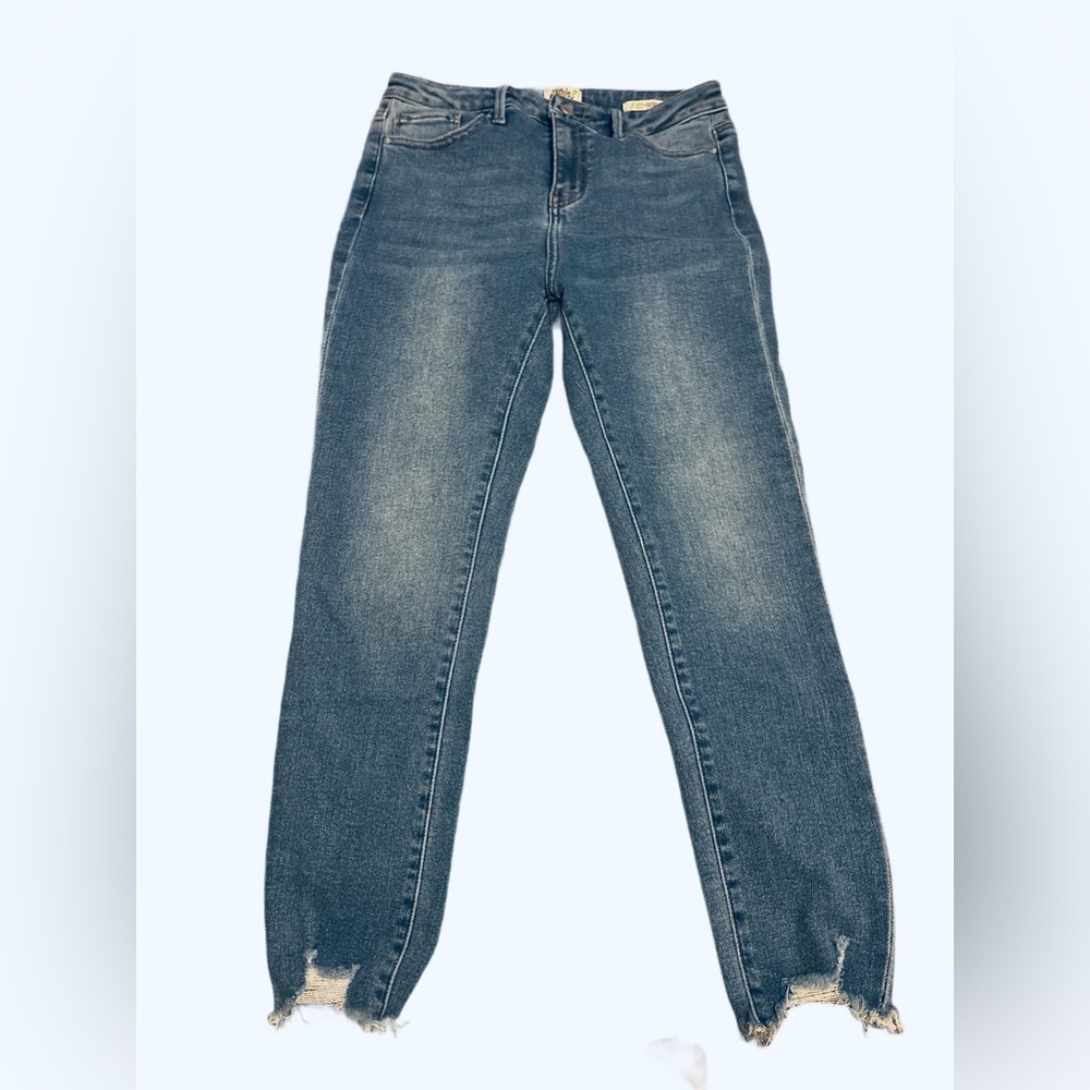 Simple society Ankle Cropped Jeans
